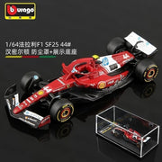 #44 Lewis Hamilton - 1/64